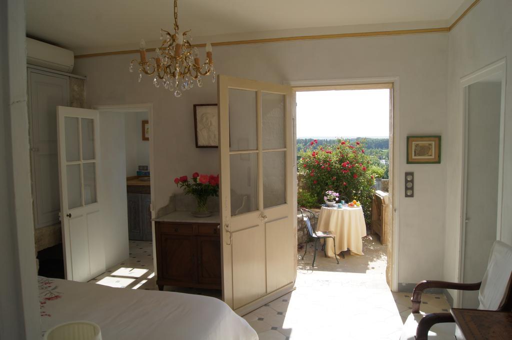 Maison Orsini Villeneuve-lès-Avignon Kamer foto