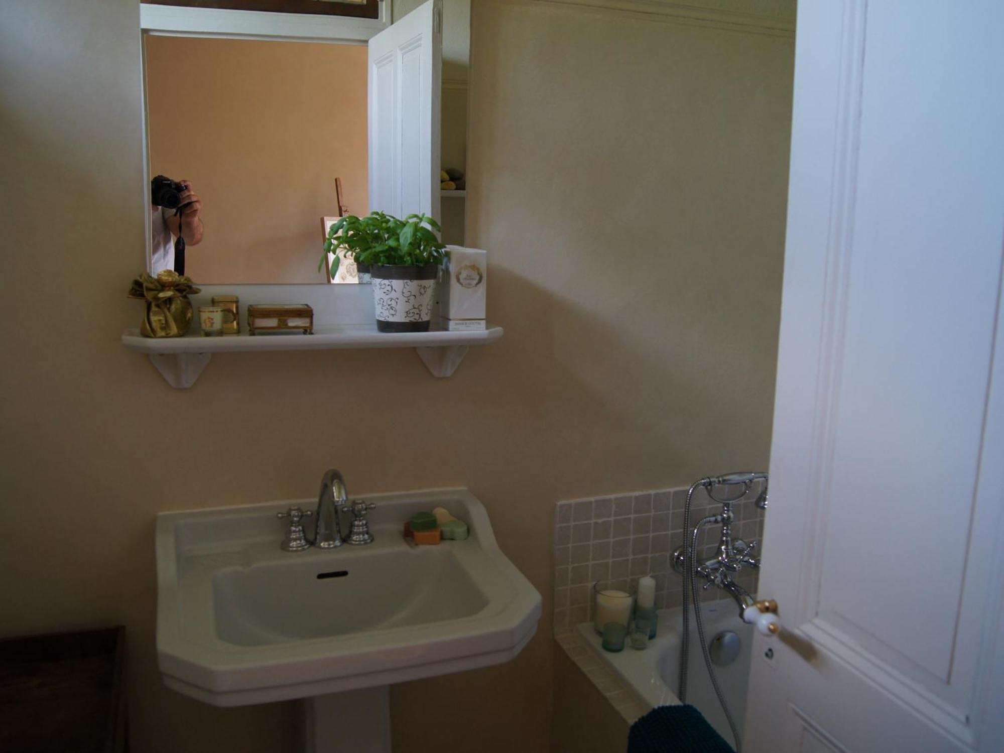 Maison Orsini Villeneuve-lès-Avignon Kamer foto