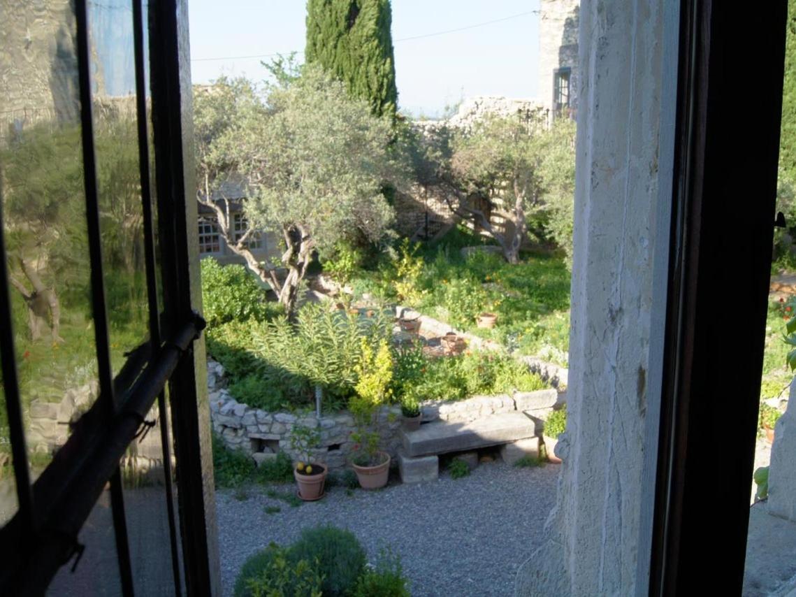 Maison Orsini Villeneuve-lès-Avignon Kamer foto
